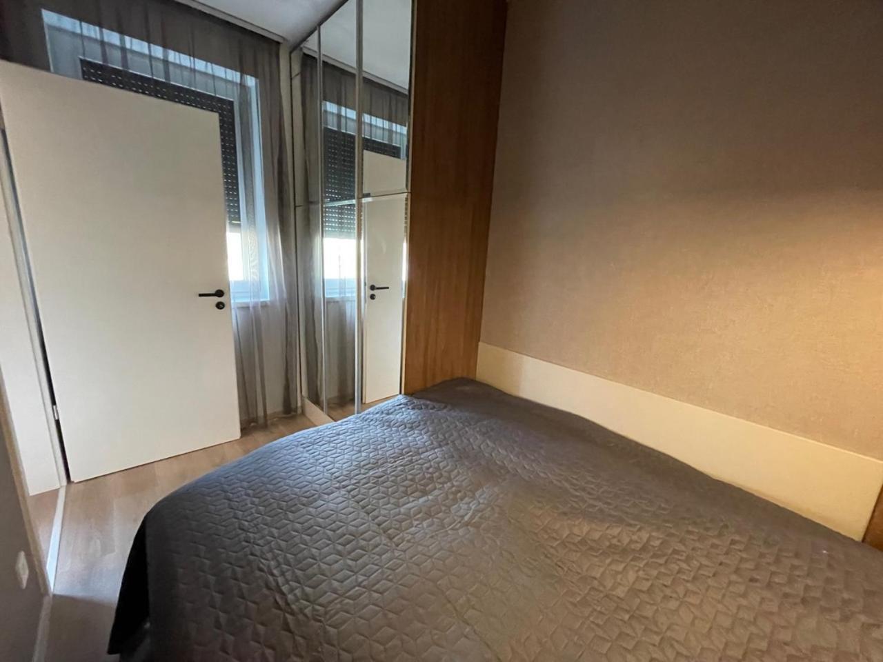 Karzo Property Lk 204 Budapest Bagian luar foto