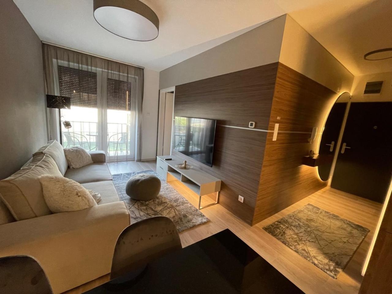 Karzo Property Lk 204 Budapest Bagian luar foto