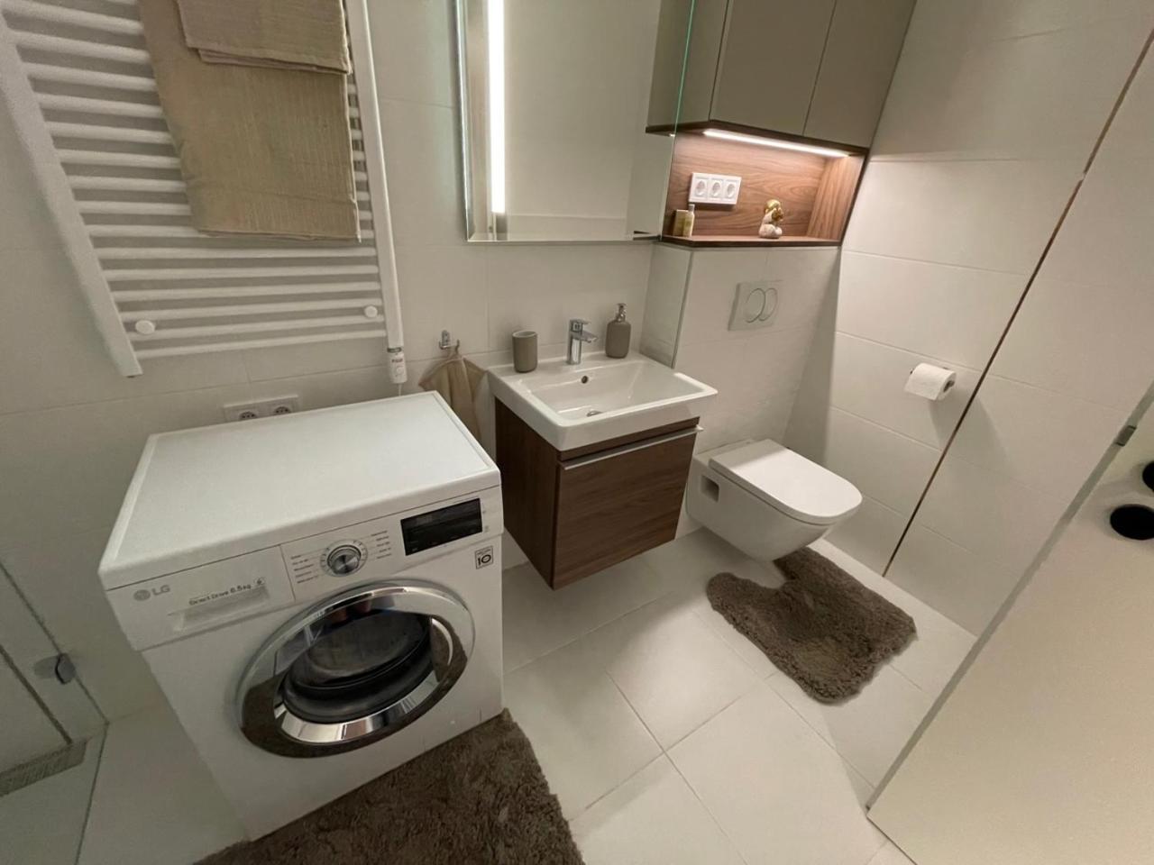Karzo Property Lk 204 Budapest Bagian luar foto