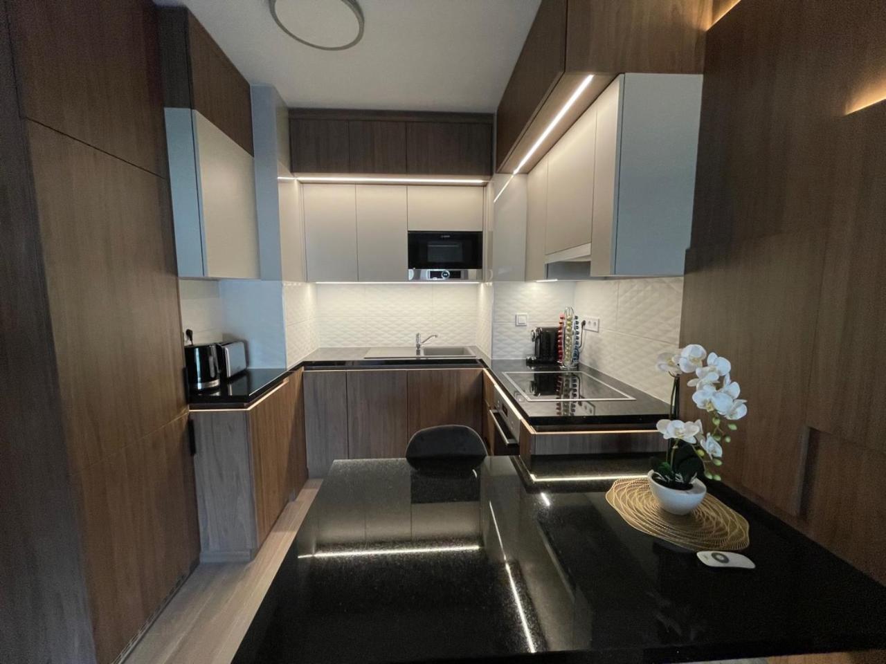 Karzo Property Lk 204 Budapest Bagian luar foto