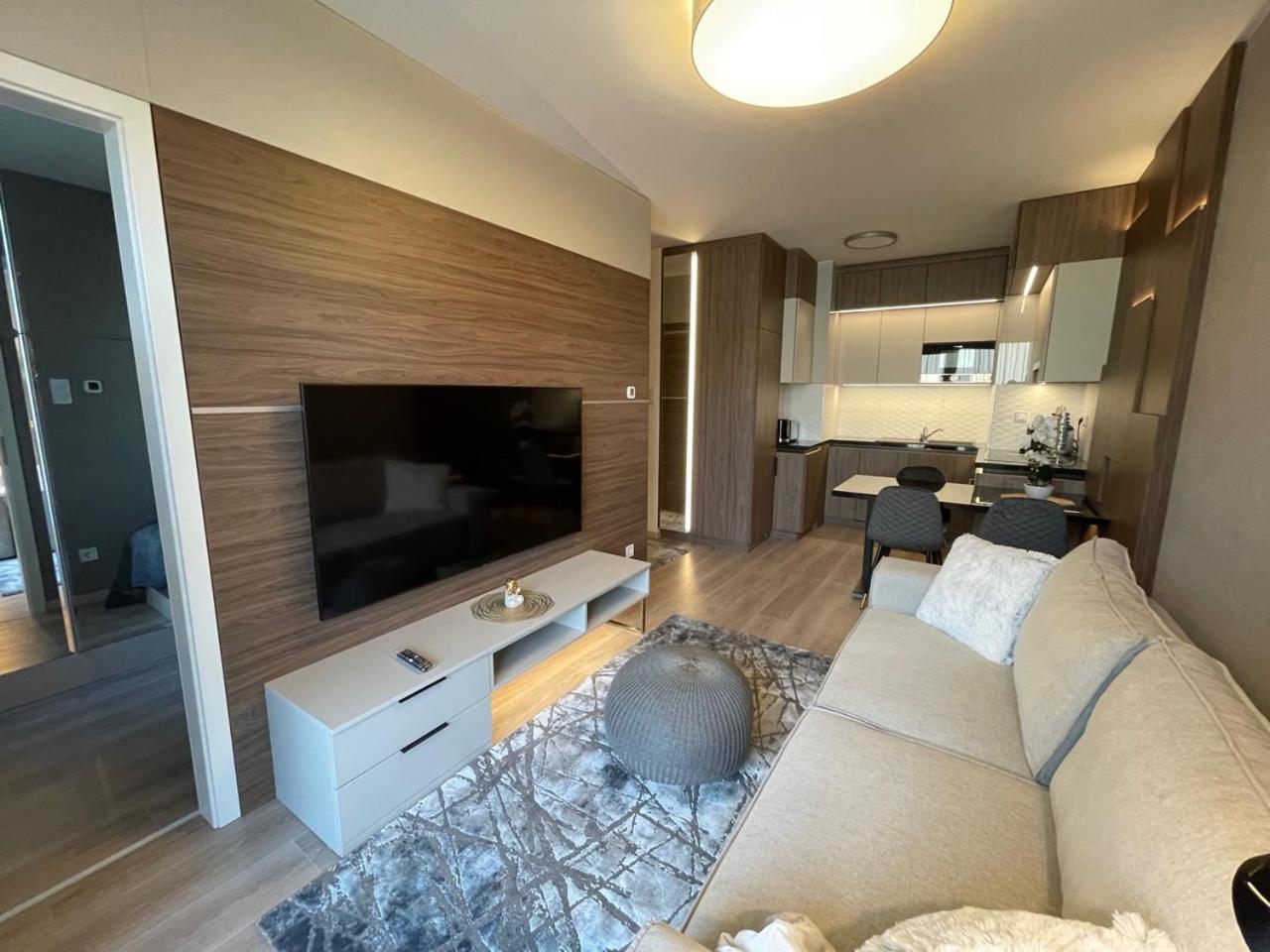 Karzo Property Lk 204 Budapest Bagian luar foto