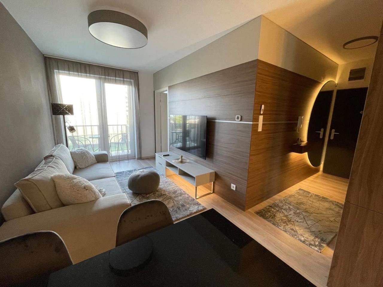 Karzo Property Lk 204 Budapest Bagian luar foto
