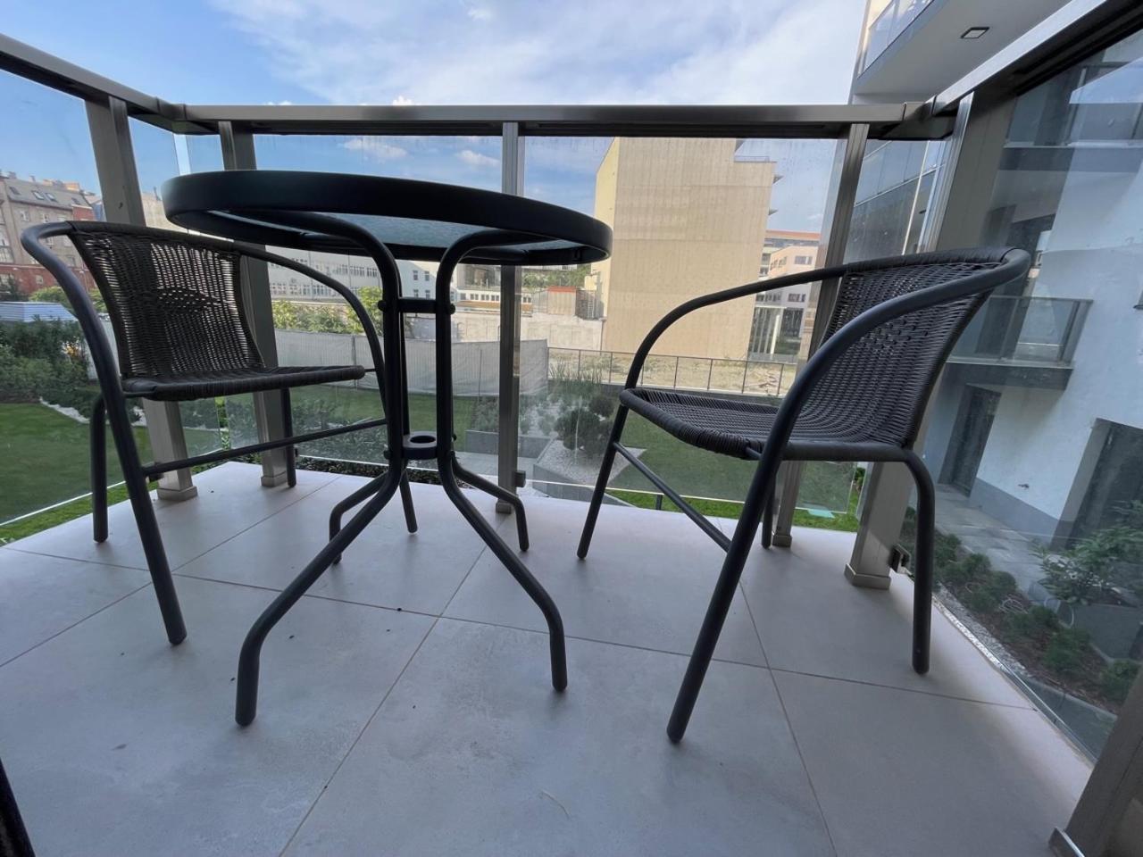 Karzo Property Lk 204 Budapest Bagian luar foto