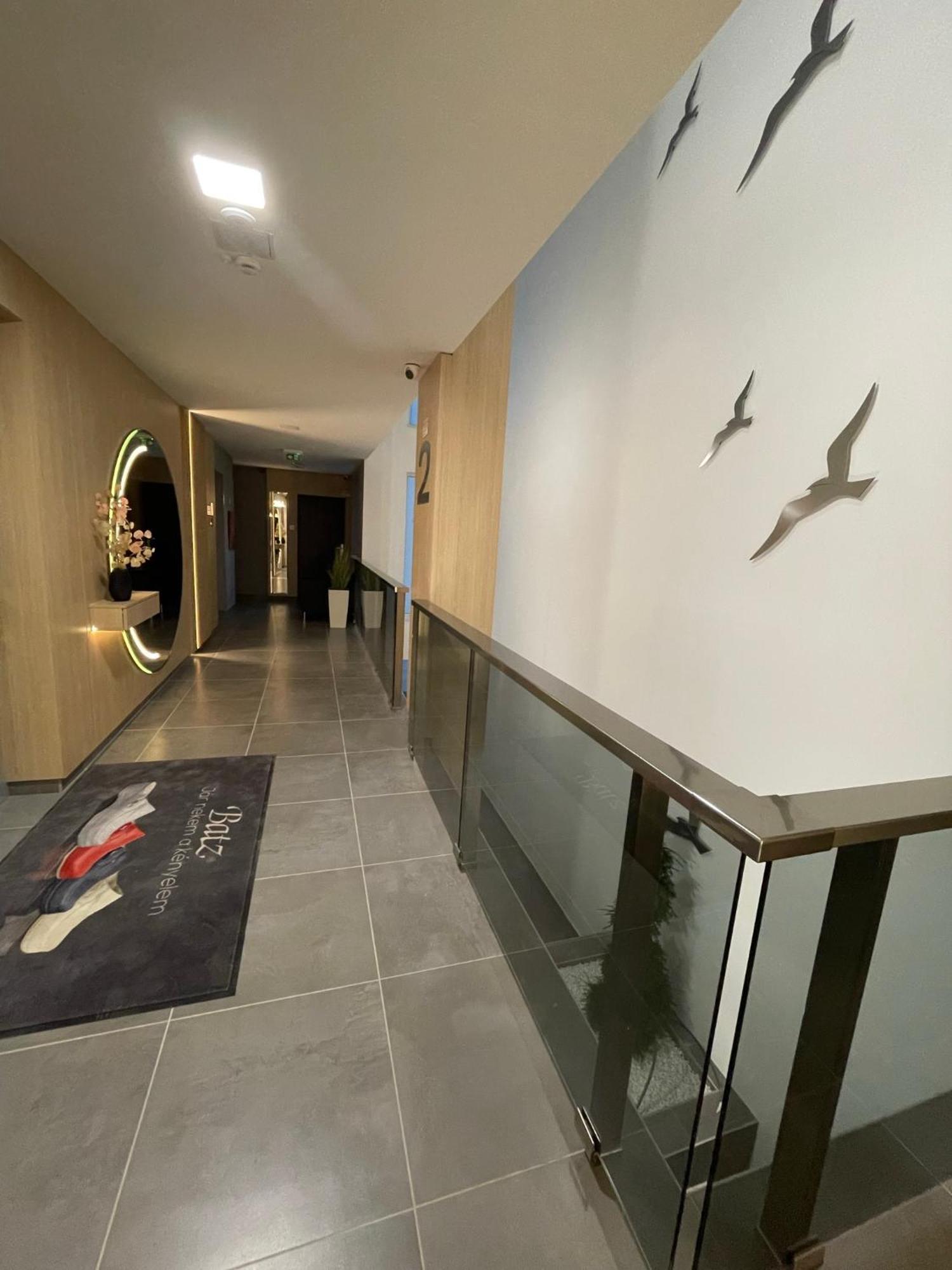 Karzo Property Lk 204 Budapest Bagian luar foto